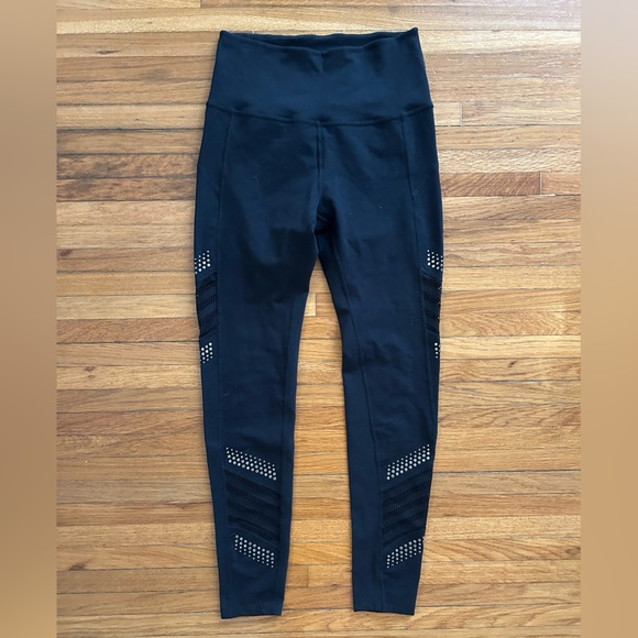 Beyond Yoga Limited Edition Leggings - Picture 1 of 5